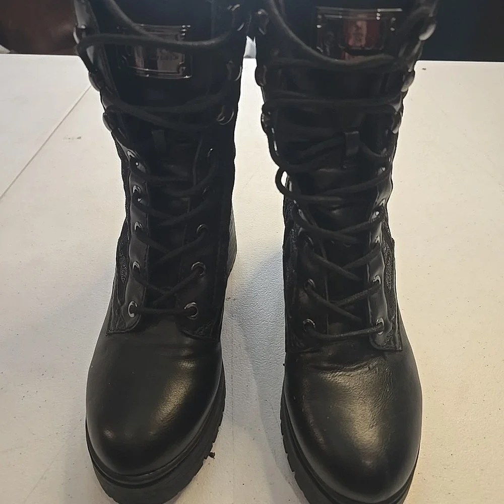 Guess Clarion‎ Pewter Fabric Lug Sole Block Heel Combat Boots Size 7M Y2K Grunge